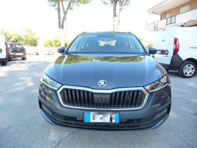 Skoda Octavia 1.5 G-TEC DSG Wagon Executive DSG - foto 3 di 4