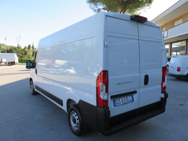 Fiat Ducato 35 2.2 Mjt 140CV PLM-TM L3 H2 CLIMA AUTOM KM 53000 - foto 4 di 19
