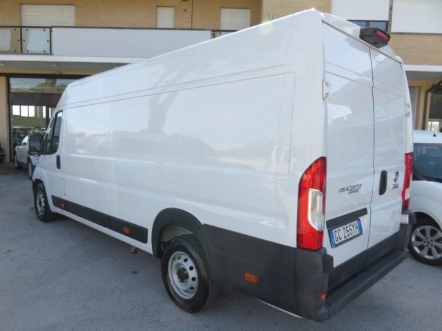 Fiat Ducato 35 2.2 Mjt 160CV PLMX-TM Furgone Maxi KM032000 - foto 2 di 4
