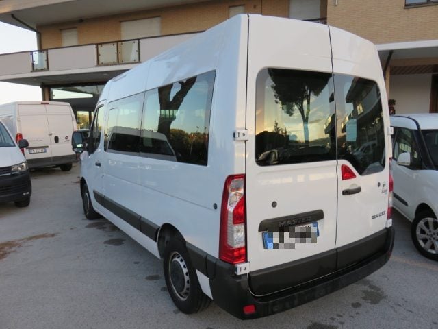 Renault Master T35 2.3 dCi 150 PM-TM COMBI 9 POSTI TRASP DISABIL - foto 4 di 4
