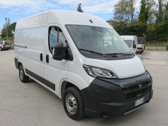 Peugeot Boxer 33 2.2 BlueHDi 140 S&S PM-TM km29000, del 2024, 29.000 km, in vendita a Tolentino (MC)