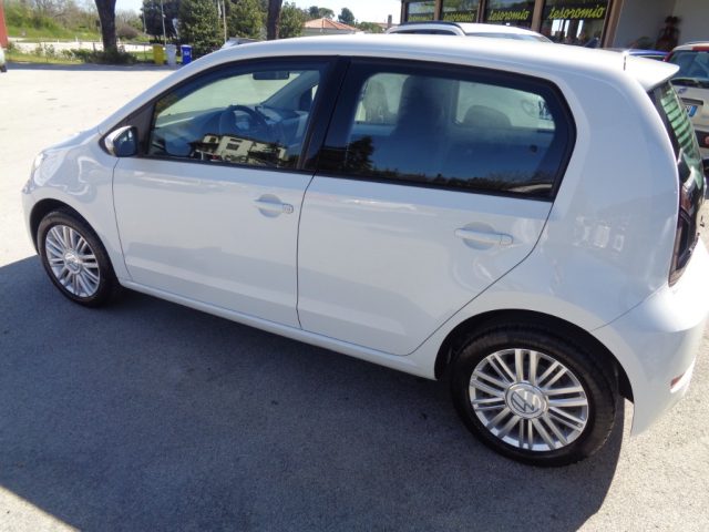Volkswagen up! 1.0 5p. eco move up! BlueMotion Technology usato a TOLENTINO