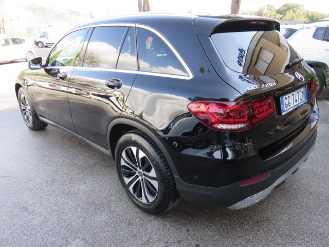 Mercedes-Benz GLC 220 d 4Matic Business Extra - foto 3 di 4