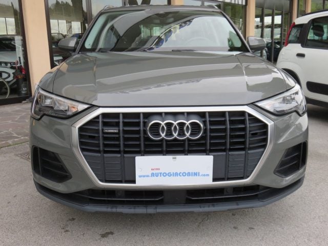 Audi Q3 35 TDI quattro S tronic Business KM58000, del 2021, 58.000 km, in vendita a Tolentino (MC)