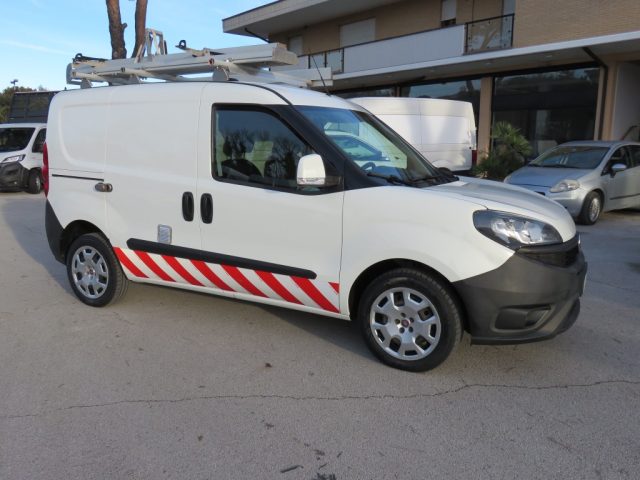 Fiat Doblo Dobl� 1.4 Natural Power PC-TN Cargo ALLESTITO usato a TOLENTINO