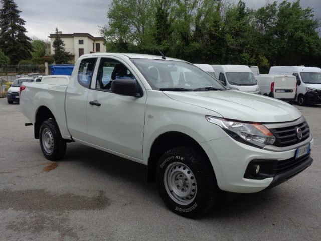 Mitsubishi L200 FULLBACK 2.4 DI 150CV Cabina Estesa SX 4x4 usato a TOLENTINO