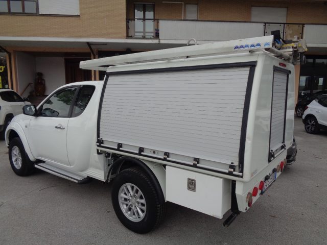 Mitsubishi L200 2.5 DI-D/180 CV Club Cab Int ALLESTITO 4 POSTI - foto 3 di 4