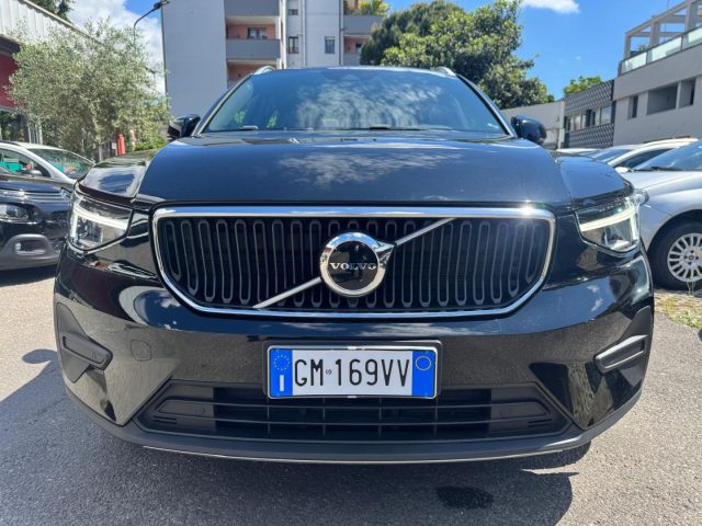 Volvo XC40 T2 automatico Core (AUTOCARRO N1) - foto 2 di 4