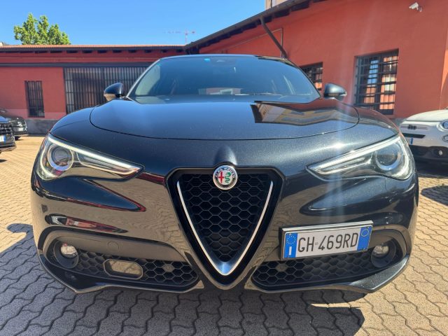 Alfa Romeo Stelvio 2.2 Turbodiesel 160 CV AT8 RWD Super(AUTOCARRO N1) - foto 2 di 4