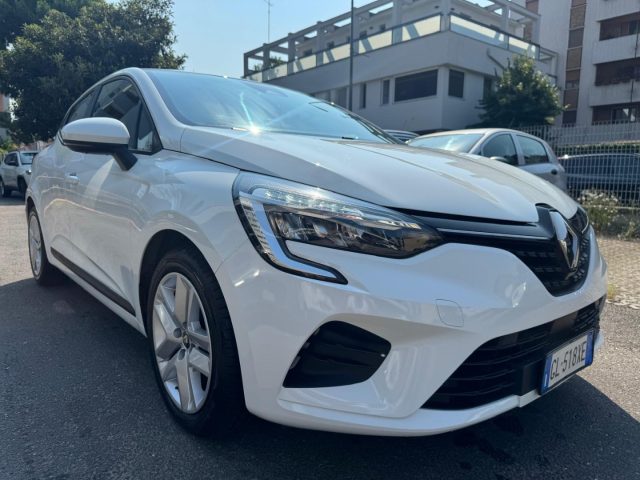 Renault Clio Full Hybrid 140 CV AUT.BUSINESS - foto 3 di 4