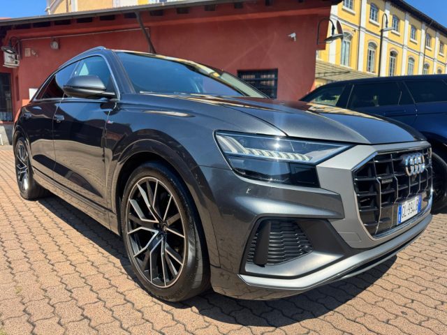 Audi Q8 50 TDI 286 CV quattro tiptronic SPORT S-LINE - foto 2 di 4