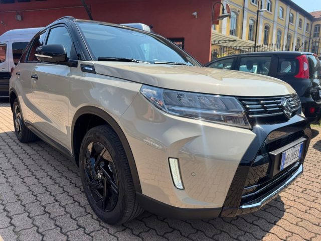 Suzuki Vitara 1.4 110CV Hybrid A/T 4WD Starview - foto 2 di 4