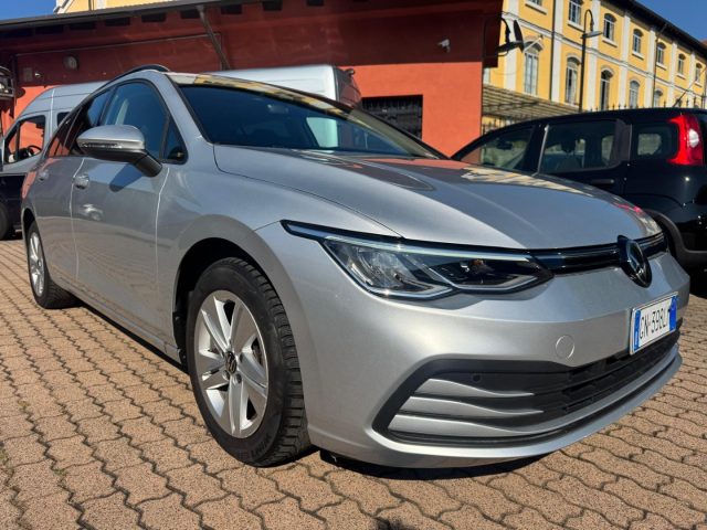 Volkswagen Golf Variant 1.5 eTSI EVO ACT DSG LIFE - foto 2 di 4
