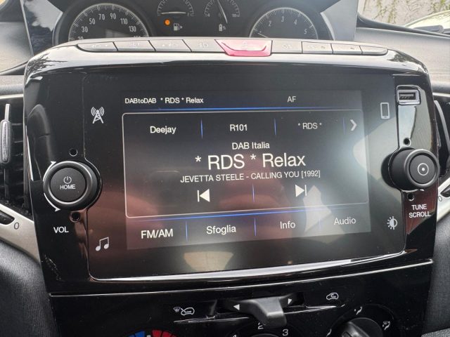 Lancia Ypsilon 1.0 FireFly 5 porte S&S Hybrid Ecochic Gold usato a MILANO