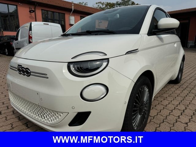 Fiat 500 HYBRID ICON KM0, del 2026, 10 km, in vendita a Milano (MI)