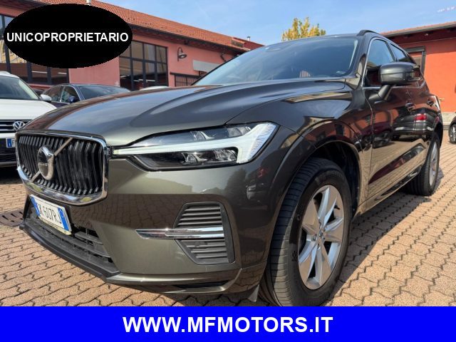 Volvo XC60 B4 Geartronic Momentum Pro, del 2022, 105.000 km, in vendita a Milano (MI)