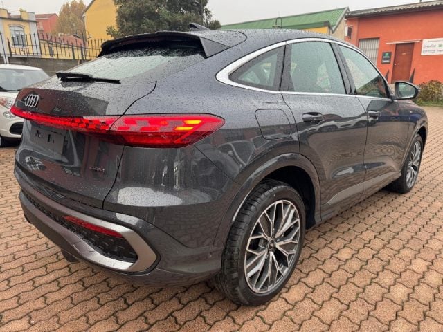 Audi Q5 SPB TDI 204cv Mhev S tronic quattro S.LINE ED. - foto 4 di 4