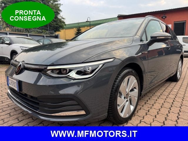 Volkswagen Golf Variant 2.0 TDI 150 CV DSG SCR Style, del 2024, 10 km, in vendita a Milano (MI)