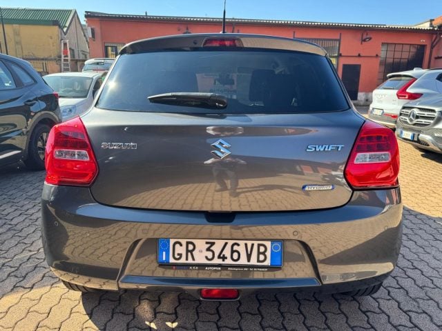 Suzuki Swift 1.2 Hybrid CVT Top - foto 2 di 4