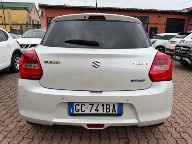Suzuki Swift 1.2 Hybrid Top - foto 4 di 4