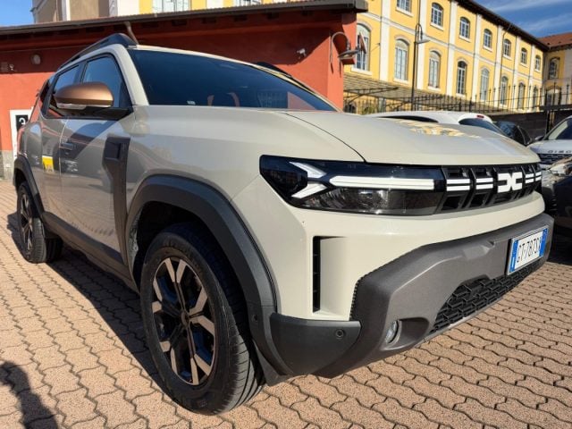 Dacia Duster Tce 130 CV MHEV 4x4 Extreme - foto 2 di 4