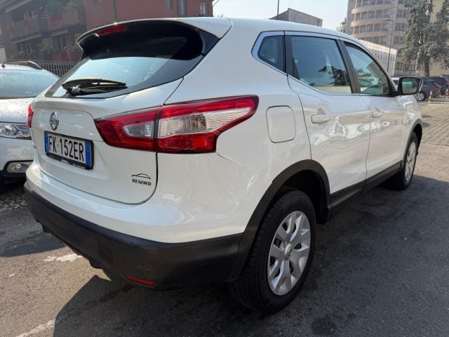 Nissan Qashqai 1.2 DIG-T Acenta - foto 3 di 4