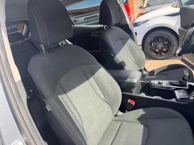 Kia Sportage 1.6 CRDi MHEV DCT Business, del 2022, 58.000 km, in vendita a Milano (MI)