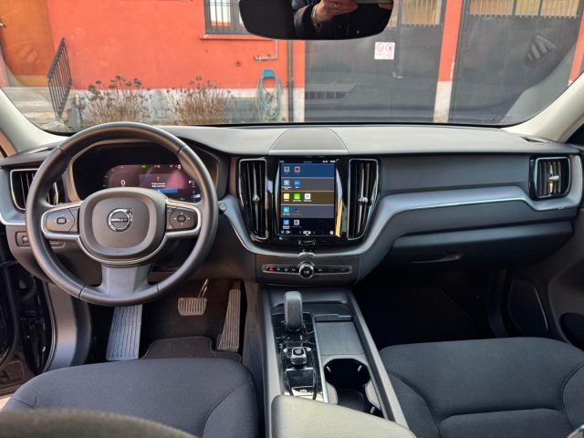 Volvo XC60 B4(d) 197CV AUT. Mom.Core (AUTOCARRO N1), del 2022, 74.000 km, in vendita a Milano (MI)