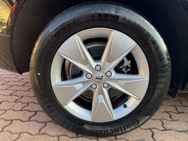 Volvo XC60 B4(d) 197CV AUT. Mom.Core (AUTOCARRO N1), del 2022, 74.000 km, in vendita a Milano (MI)