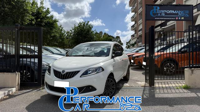 Lancia Ypsilon 1.0 FIREFLY S&S HYBRID GOLD*R.CAM*CARPLAY*LED*TEL usato a ROMA