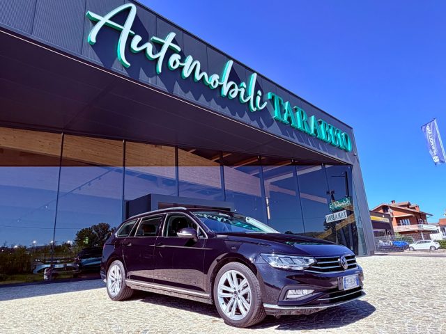 Volkswagen Passat Variant 150CV - DSG - KM 79.000 - STRAFULL - NO OBBLIGO FI usato a CASTAGNOLE DELLE LANZE