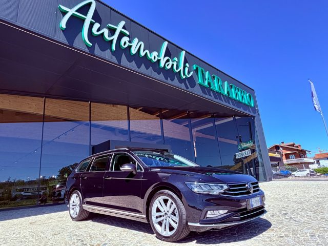 Volkswagen Passat Variant 150CV - DSG - KM 79.000 - STRAFULL - NO OBBLIGO FI usato a CASTAGNOLE DELLE LANZE