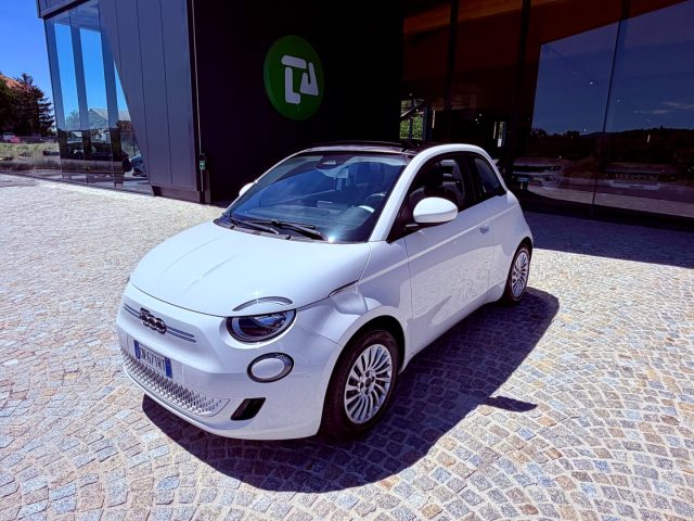 Fiat 500e Cabrio 42 kWh= 350 KM - 118CV - NO OBBLIGO FINANZI - foto 4 di 4