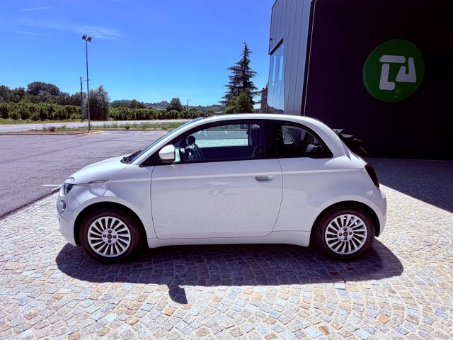 Fiat 500e Cabrio 42 kWh= 350 KM - 118CV - NO OBBLIGO FINANZI - foto 3 di 4