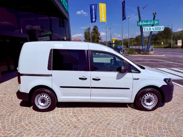 Volkswagen Caddy KM 105.000 - AZIENDALE - PREZZO PIU' IVA - foto 3 di 15