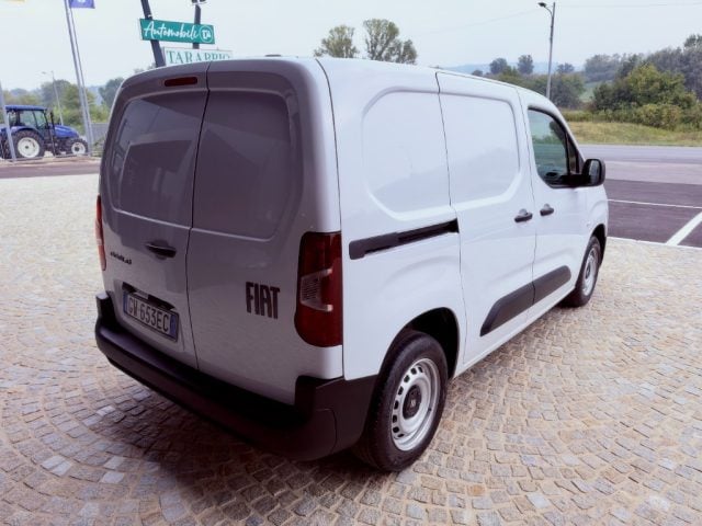 Fiat Doblo 3 POSTI - AZIENDALE - KM 49.000 - PIU' IVA - foto 3 di 4