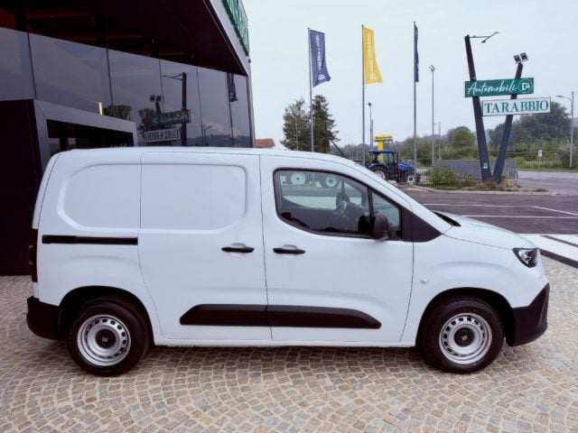 Fiat Doblo 3 POSTI - AZIENDALE - KM 49.000 - PIU' IVA - foto 4 di 4