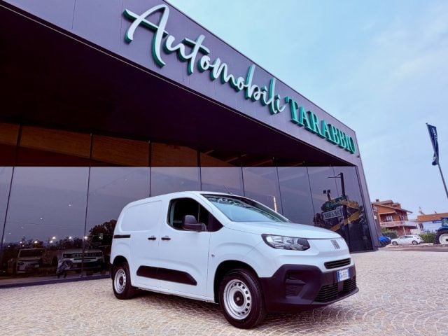 Fiat Doblo 3 POSTI - AZIENDALE - KM 49.000 - PIU' IVA, del 2024, 49.000 km, in vendita a Castagnole Delle Lanze (AT)