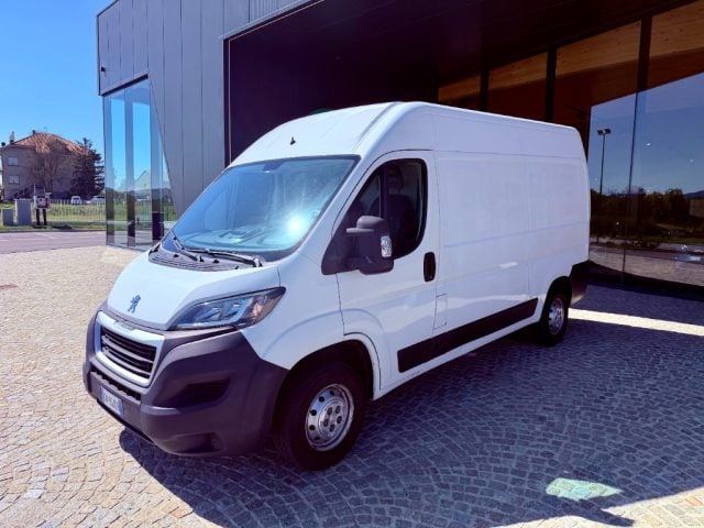 Peugeot Boxer PASSO LUNGO TETTO ALTO - KM 150.000 - PIU' IVA - foto 3 di 4