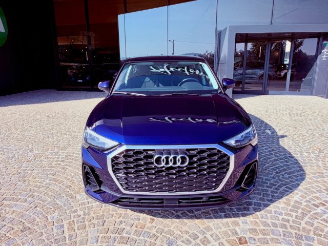 Audi Q3 AZIENDALE - S TRONIC - FULL - KM 29.000 - NO OBBLI - foto 3 di 4