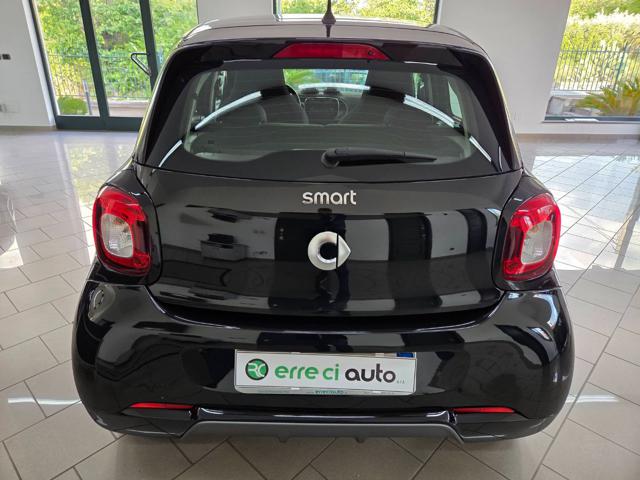 smart forFour 70 1.0 twinamic Superpassion - foto 3 di 4