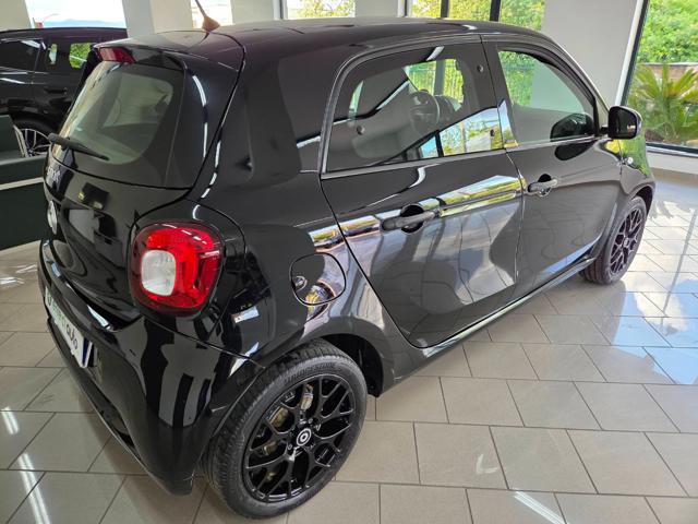 smart forFour 70 1.0 twinamic Superpassion - foto 2 di 4