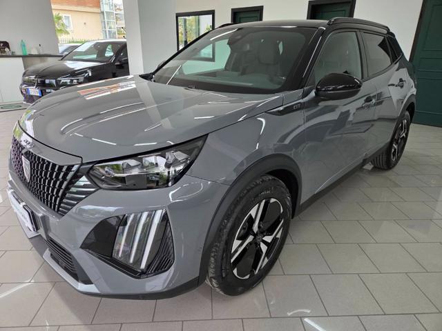 Peugeot 2008 Hybrid 145 e-DCS6 GT - foto 3 di 4