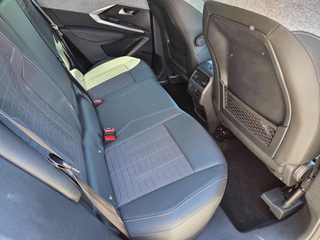 Peugeot 3008 Hybrid 145 e-DCS6 GT "18000 km" - foto 3 di 4
