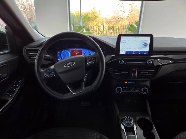 Ford Kuga 2.0 EcoBlue 120 CV aut. 2WD ST-Line, del 2024, 54.800 km, in vendita a Somma Vesuviana (NA)