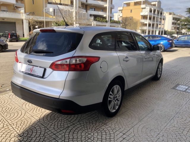 Ford Focus 1.6 TDCi 115 CV SW - foto 4 di 4