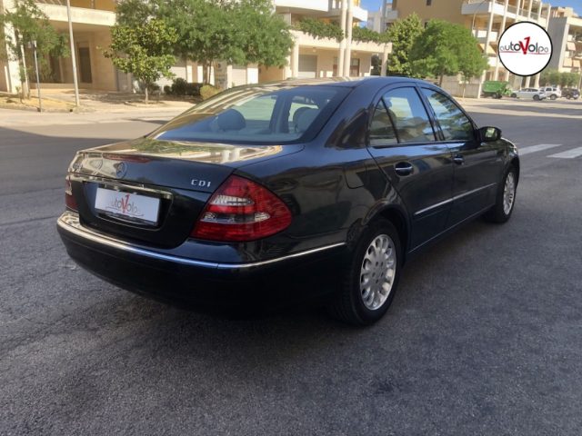 Mercedes-Benz E 220 CDI cat Elegance - foto 3 di 4