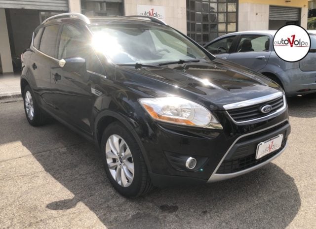 Ford Kuga 2.0 TDCi 163CV 4WD Individual usato a GIOIA DEL COLLE