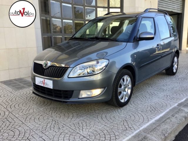 Skoda Roomster 1.6 TDI 90CV con Gancio Traino - foto 2 di 4