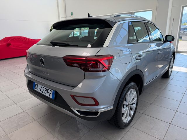 Volkswagen T-Roc 1.5 TSI ACT DSG Style - foto 4 di 4